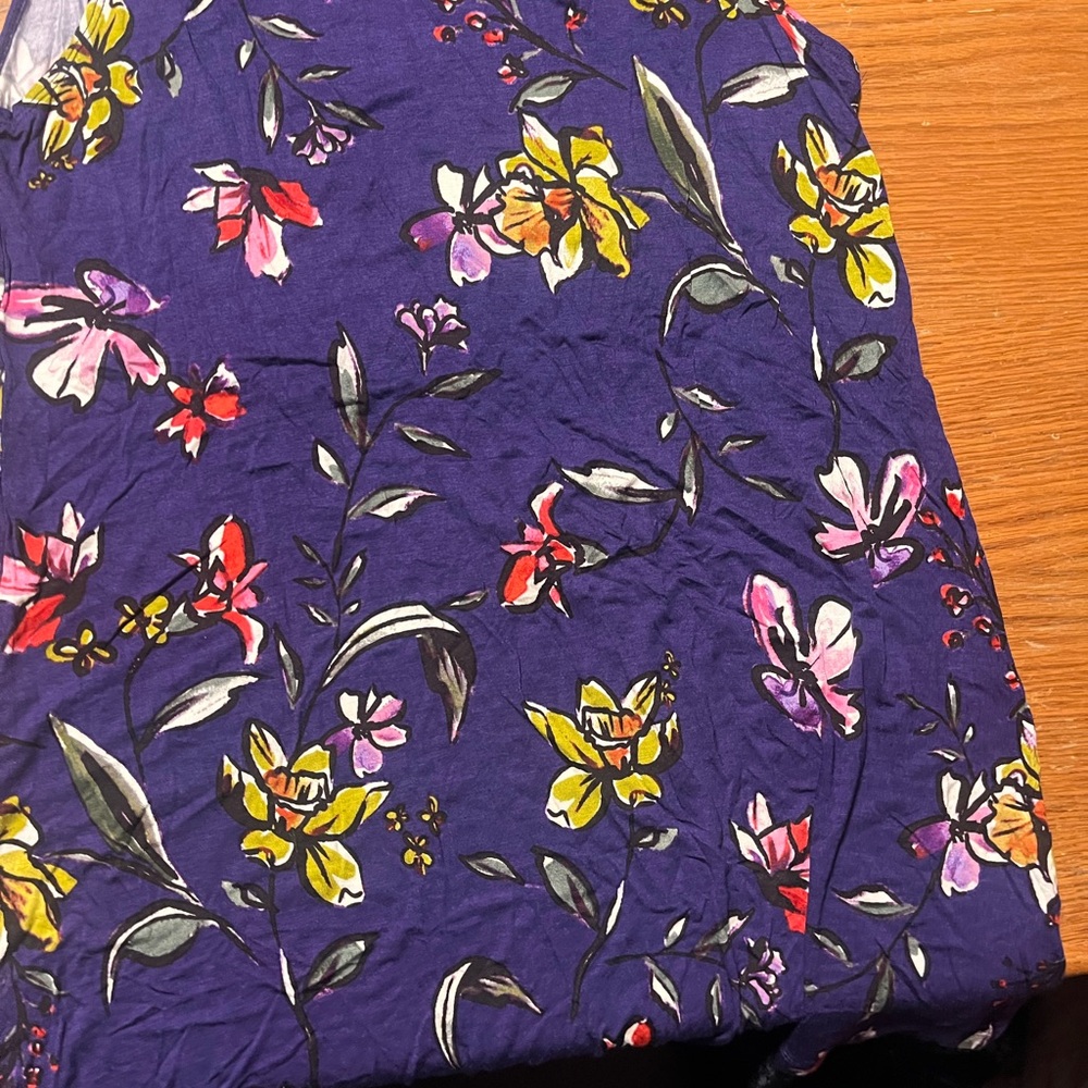 LOGO by Lori Goldstein Purple Floral Tank Top